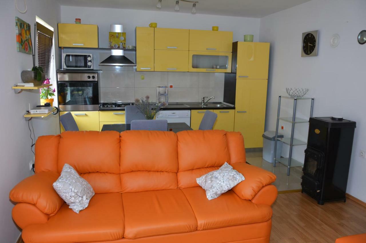 Apartment Ivana Senj  Exteriör bild